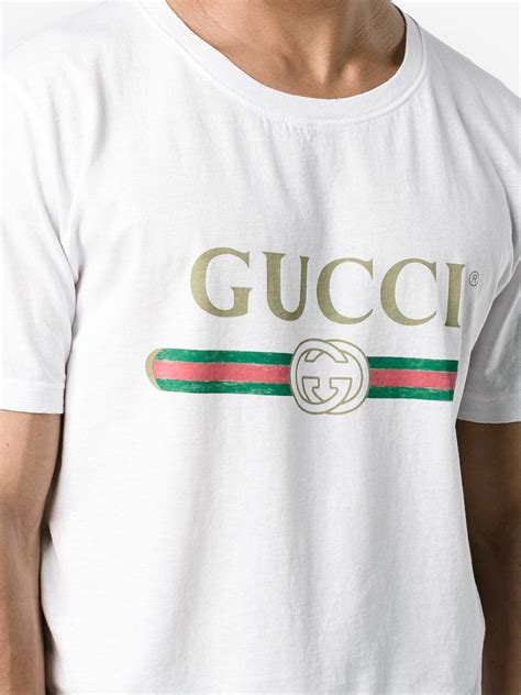 fake gucci print t|faux t shirt Gucci.